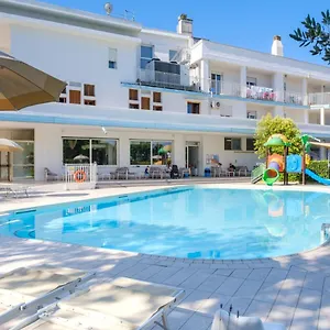 hotellátogatás